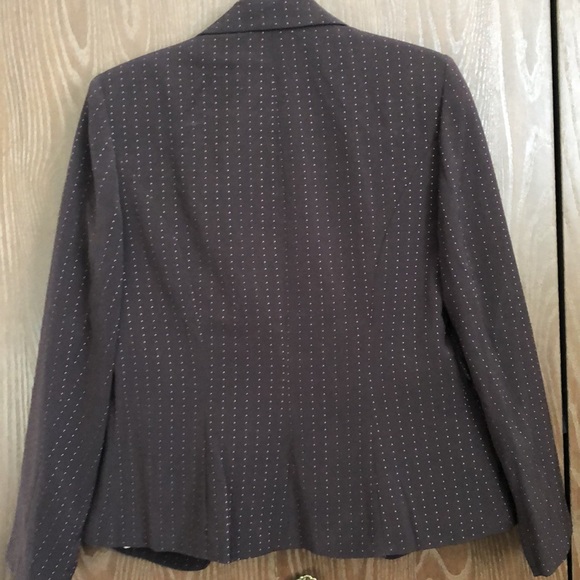 SIGNATURE by LARRY LEVINE - SIZE 8 PANTSUIT - BROWN/PINK PINSTRIPE CLASSY #056 - Picture 2 of 9